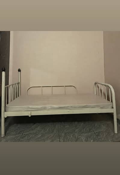 Single Bed with Mattress – Sturdy Metal Frame