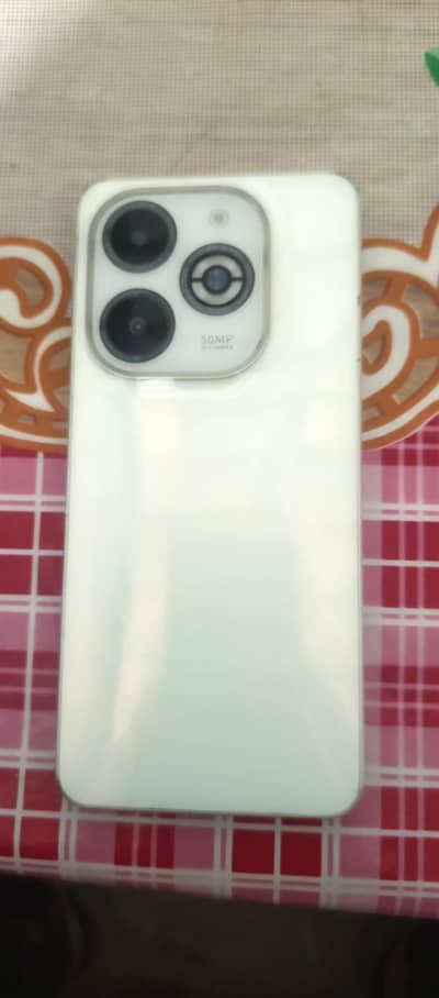 infinix smart 8 plus