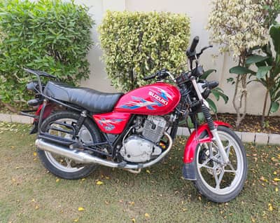 Suzuki GS 150 Model 2021