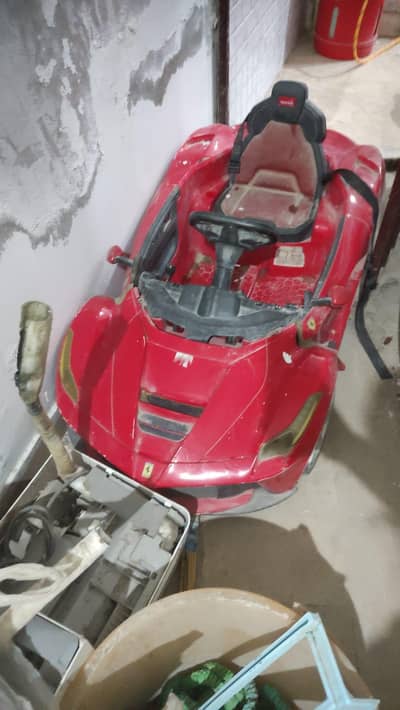 Sitting toy car Ferrari