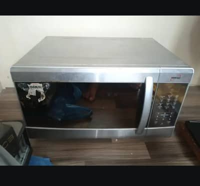 Homage Microwave Oven