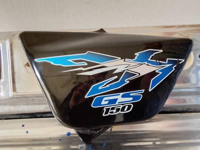 Suzuki Gs_150 Genuine Left Tapa