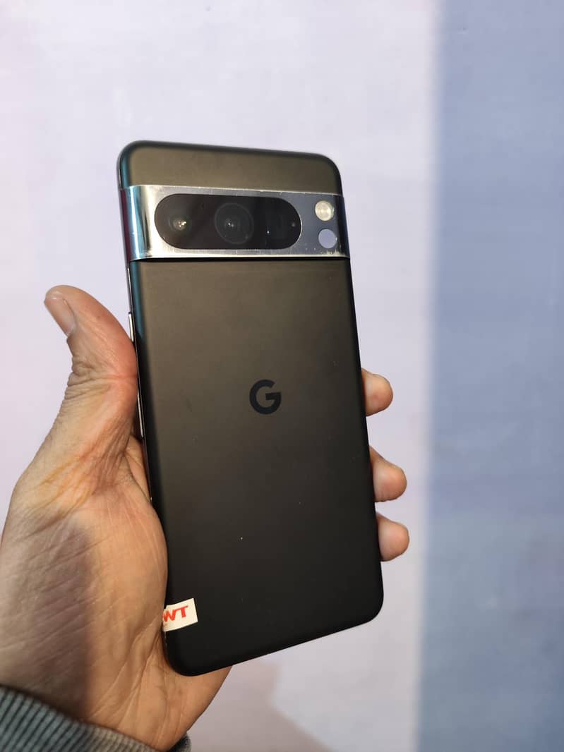 Google Pixel 8 Pro 1