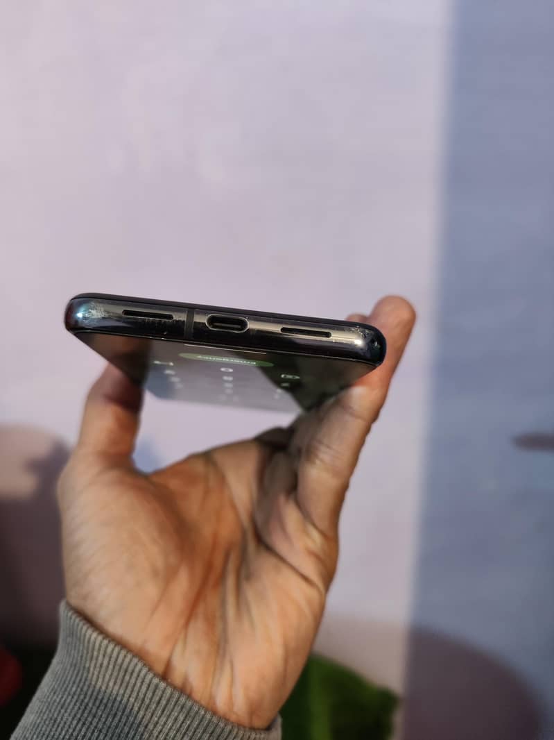 Google Pixel 8 Pro 3