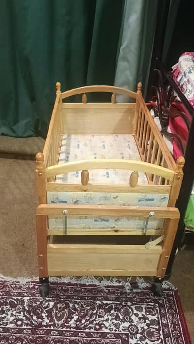 baby coart for new hy Kuch din use ha ya