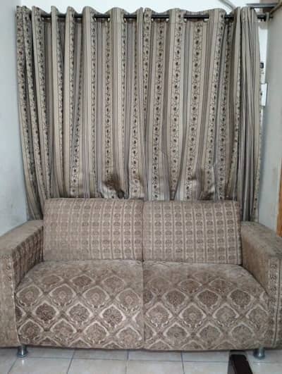 4-Seater Sofa Set – Solid, Comfortable & Ready to Use