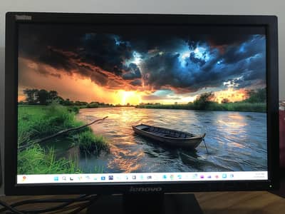 19 inch Wide Monitor -Lenovo