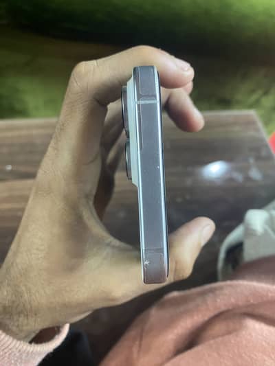 16promax jv 256gb in apple warranty