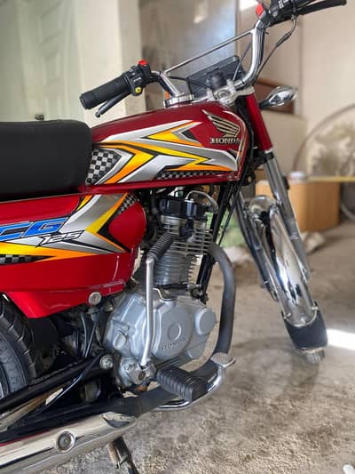 honda 125 2025 model hai  good condition hai