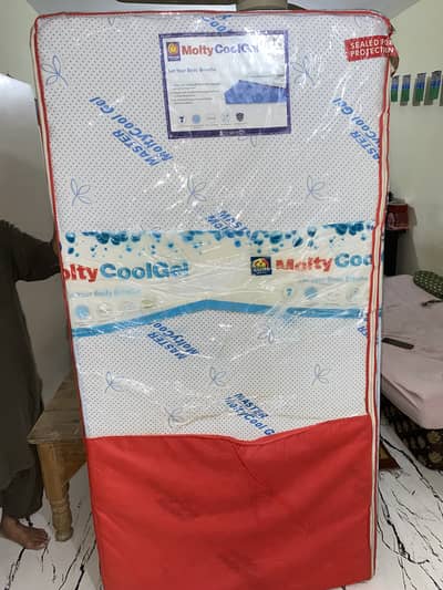 MOLTY FOAM 6 inch single bed new