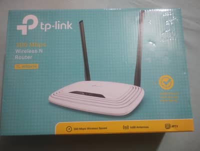 TP link Router with power bank