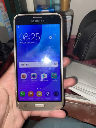 03148662699 hospot ky liya devise dest hai