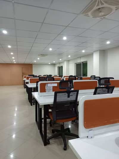 1 Kanal Commercial 1st Floor Hall For Rent in Johar Town Near Emporium Mall for Multinational Company, Call Center, Software House, Other Company Office Any Commercial Activities