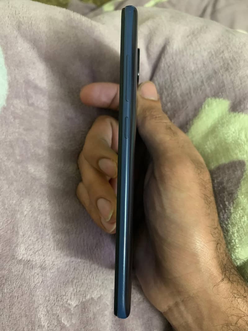 Redmi Note 9 4