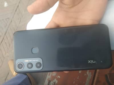 infinix mobile 4/128gb pta approved 10/8.5