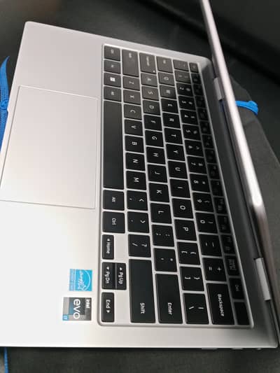 Samsung Book 2, Core i7, 12 Gen, 16/512, 360 Rotation, condition 10/10
