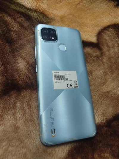 Realme C21