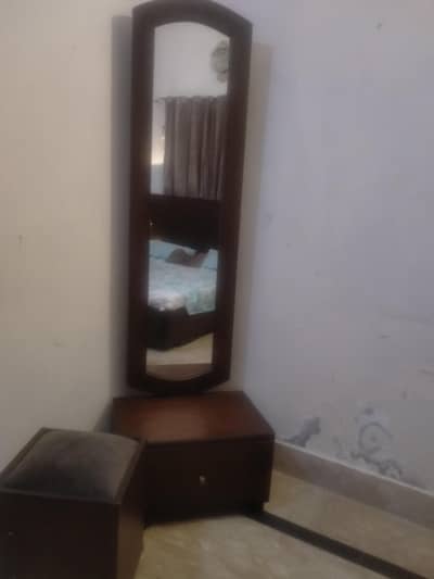 six seater sofa set sale in Johar town lahore