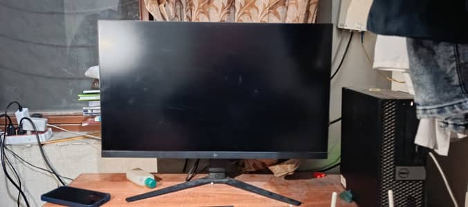 Hp led 27 inches 2k display