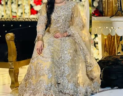 Formal wedding dress