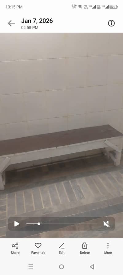 Bench with Top lamination brown ply sheet