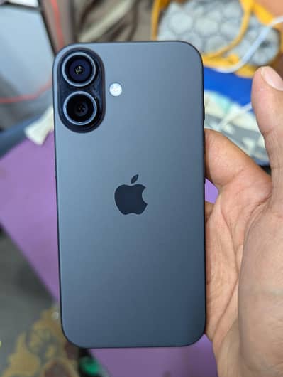 iPhone 16 box pack  128gb LLA model