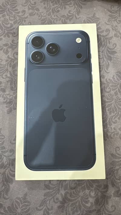 17 Pro Max for sale 256 GB