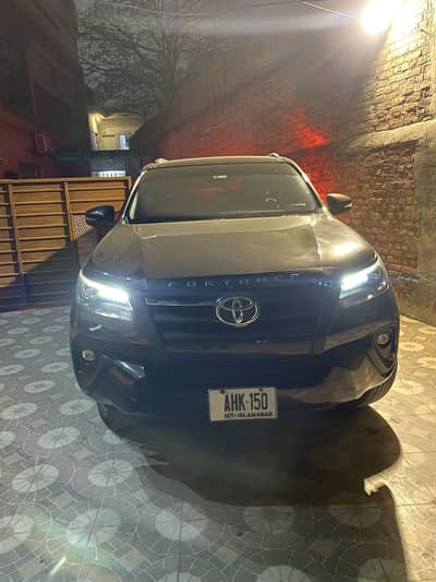 Toyota Fortuner 2.8 Sigma 4