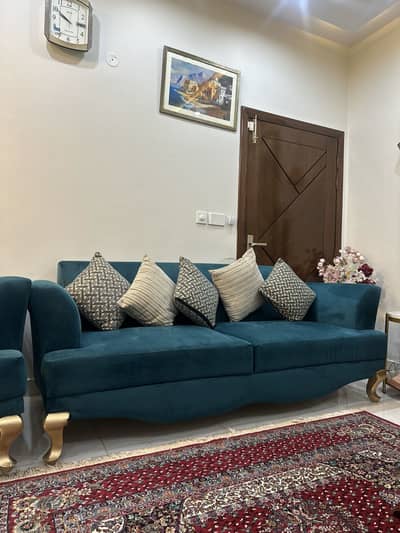 3+2+1 Sofa with curtain