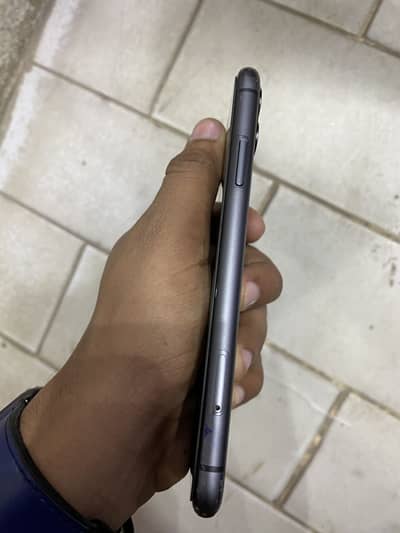 Iphone 11 pta Approved 128 gb