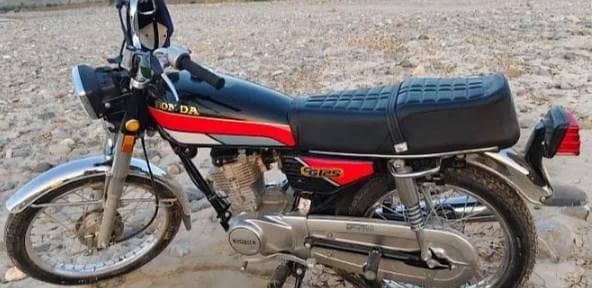 1991 Honda cg 125cc karachi number baik all documents complete ok all
