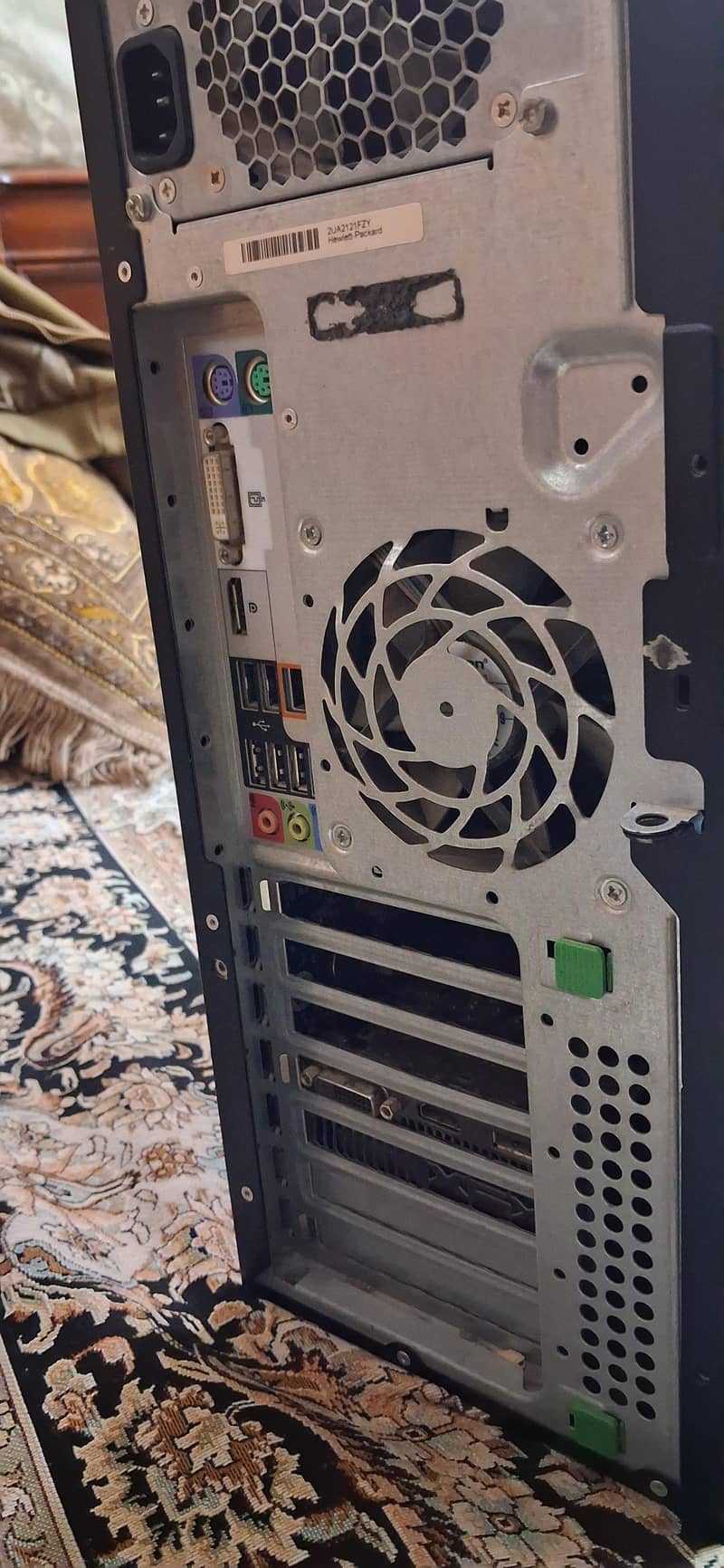 Hp custom built PC 4