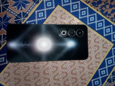 128 Gb 1 year warranty daba pack only 2 month used urgent sale