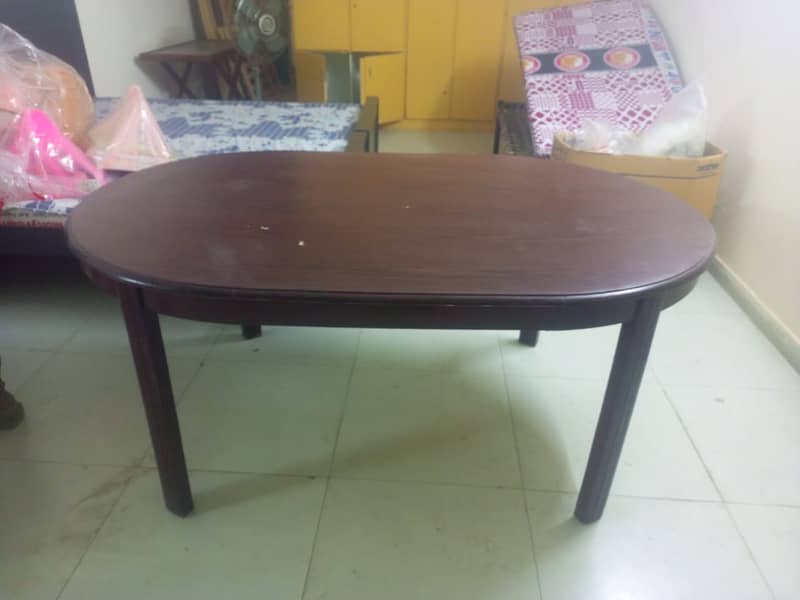 Dinning table 0