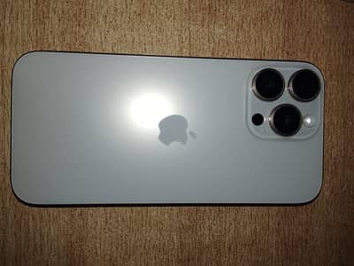 iphone 16 pro mex  desert Titanium