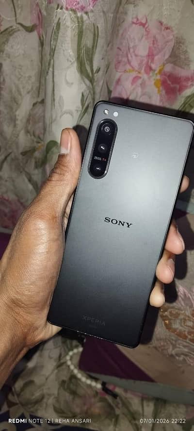 Xperia Mark iv exchange possible with brabri k phone se