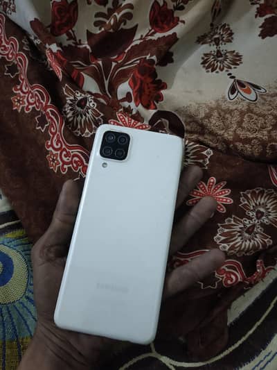 Samsung A12. . . 4. . 128