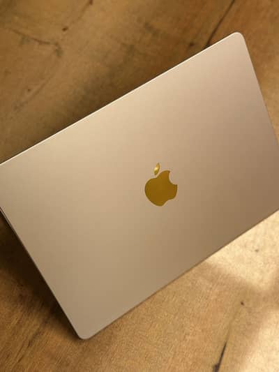 MACKBOOK AIR M2 - 8/256gb Storage