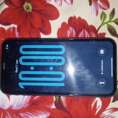 Iphone 11 Non pta 64Gb water pack with box 93 battery health