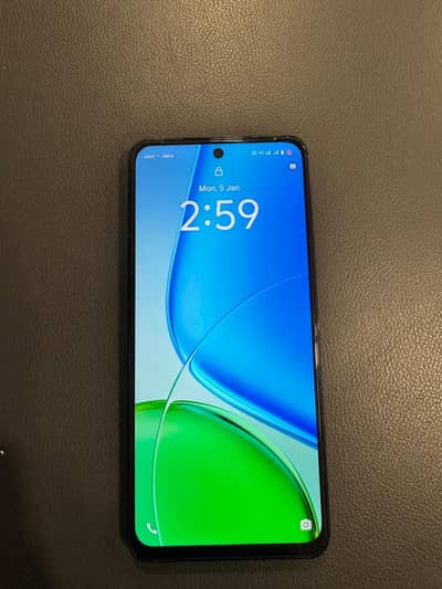 VIVO Y29 8+8 256GB 5G 10/10 Condition Contact Numbers 03061278521