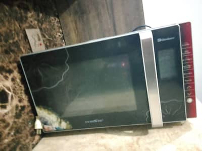 I am Selling My Dawlance Microwave Oven DW-391 Contact:0328/22/88/918
