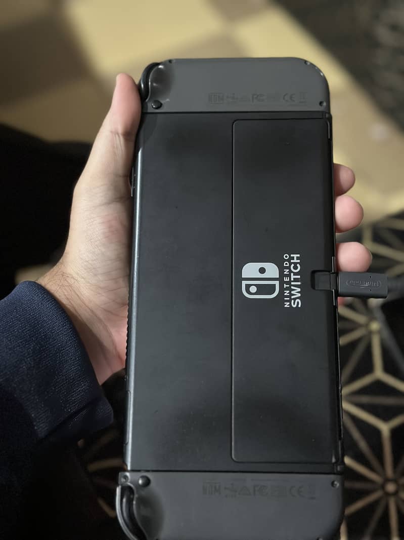 nintendo switch oled 8