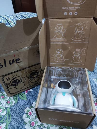 Eilik Robot Best for Desk and Kids Playing