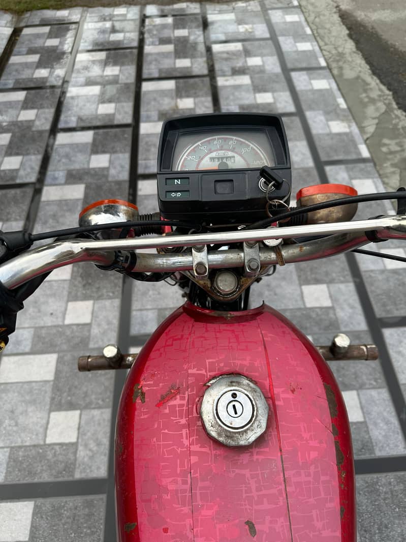 جس بھائی نے لینی ہو وہ ہی کونٹیکٹ کریں  فائینل 50 ہزار کی مل جائےگی یہ 7