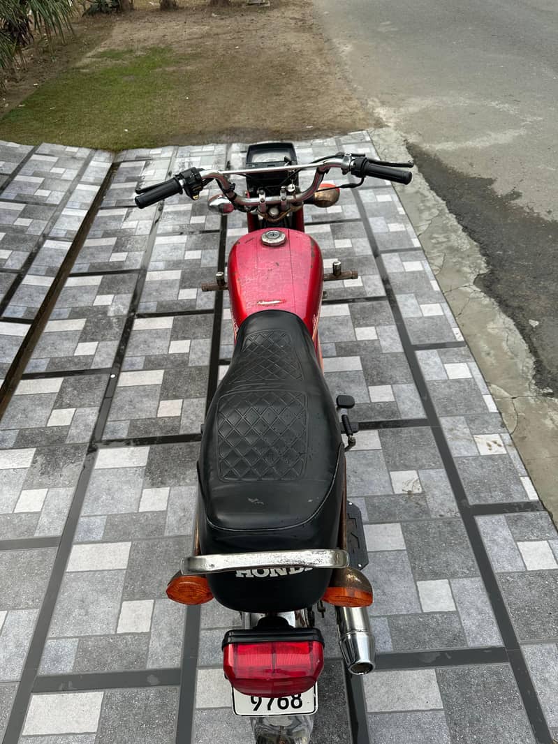 جس بھائی نے لینی ہو وہ ہی کونٹیکٹ کریں  فائینل 50 ہزار کی مل جائےگی یہ 8