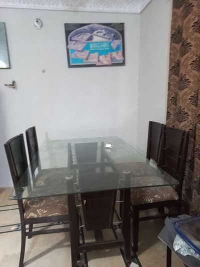 dinning table with 6 chairs for selling