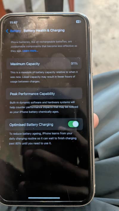 10/8  Condition Clr White