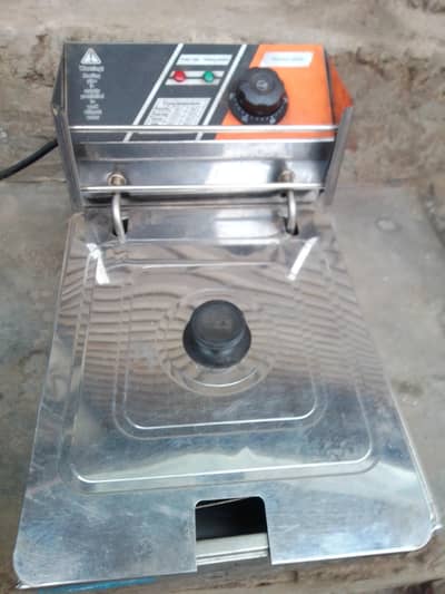 electric fryer 6 liter Wala