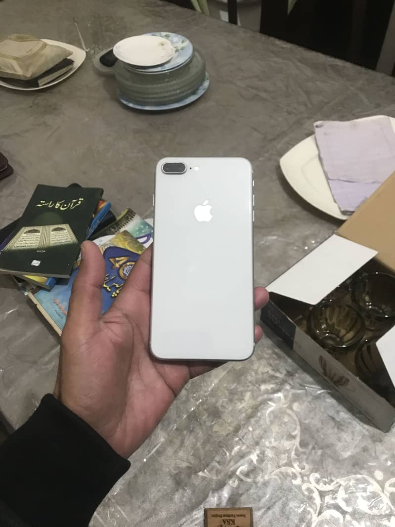iPhone 8plus 1