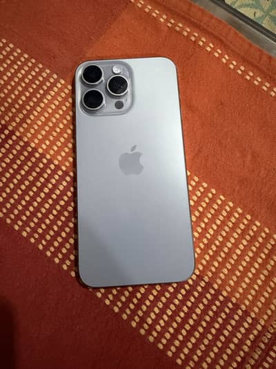 iPhone 15 Pro Max 256GB